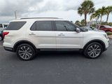 Used 2018 Ford Explorer Platinum image 3