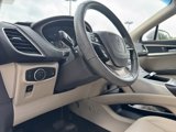 Used 2019 Lincoln Nautilus FWD image 4