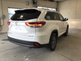 Certified 2019 Toyota Highlander XLE image 3