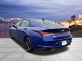 Used 2022 Hyundai Elantra SEL w/ Convenience Package image 3