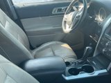 Used 2015 Ford Explorer XLT w/ Equipment Group 202A image 3