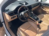 Certified 2022 Porsche Macan image 4
