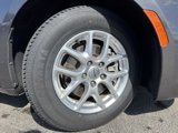 Used 2022 Chrysler Voyager LX image 2