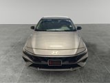 Used 2025 Hyundai Elantra Sport image 2