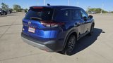 Used 2023 Nissan Rogue S image 5