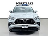 Used 2021 Toyota Highlander XLE image 2