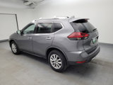 Used 2020 Nissan Rogue SV image 3