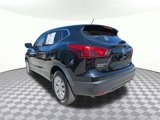 Used 2019 Nissan Rogue Sport S image 5