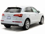 Used 2021 Audi Q5 e Premium Plus w/ Premium Plus Package image 3