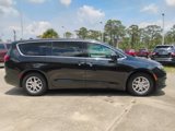 Used 2022 Chrysler Voyager LX image 4