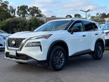 Used 2023 Nissan Rogue S image 4