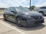 Used 2023 Toyota Camry SE image 4