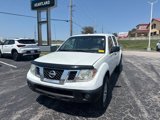 Used 2016 Nissan Frontier SV image 3