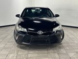 Used 2016 Toyota Camry SE image 2