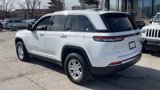 Used 2023 Jeep Grand Cherokee Laredo image 4