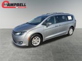 Used 2020 Chrysler Pacifica Touring-L image 1
