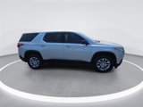 Used 2020 Chevrolet Traverse LS image 2