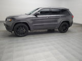 Used 2017 Jeep Grand Cherokee Altitude image 2
