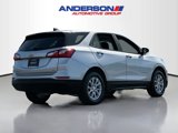 Used 2021 Chevrolet Equinox LS image 2