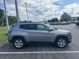 Used 2018 Jeep Compass Latitude w/ Popular Equipment Group image 4