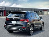 Used 2022 Volkswagen Taos SE image 5