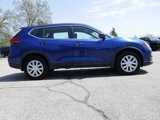 Used 2017 Nissan Rogue S image 2