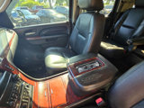 Used 2014 Cadillac Escalade Luxury image 6