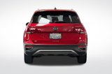 Used 2022 Volkswagen Taos SE w/ Panoramic Sunroof Package image 6