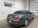Used 2010 Ford Mustang Convertible image 4
