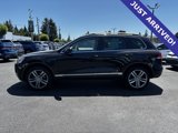 Used 2011 Volkswagen Touareg TDI image 3