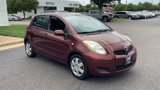Used 2009 Toyota Yaris 4-Door Hatchback image 2