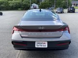 Used 2024 Hyundai Elantra SEL image 4