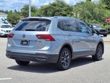 Used 2023 Volkswagen Tiguan SE image 4