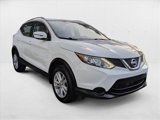 Used 2017 Nissan Rogue Sport SV image 3