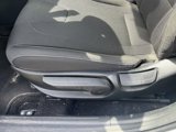 Used 2023 Hyundai Elantra SE image 5