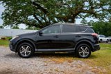 Used 2018 Toyota RAV4 XLE image 2