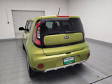 Used 2017 Kia Soul + image 6