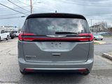 Certified 2023 Chrysler Pacifica Touring-L image 4