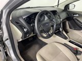 Used 2017 Ford Focus SE image 5
