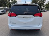 Used 2018 Chrysler Pacifica Touring-L w/ Tire & Wheel Group image 4
