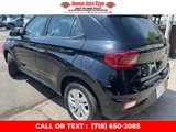 Used 2021 Hyundai Venue SE image 4