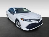 Used 2019 Toyota Camry LE image 2