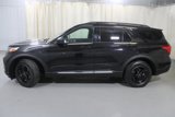 Certified 2022 Ford Explorer XLT w/ Equipment Group 202A image 2