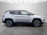 Used 2022 Jeep Compass Limited image 4