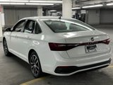 New 2025 Volkswagen Jetta SE image 5