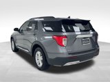 Used 2022 Ford Explorer XLT w/ Equipment Group 202A image 5