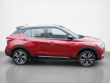 Used 2019 Nissan Kicks SR w/ SR Premium Package image 2