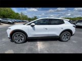 New 2025 Chevrolet Equinox EV LT image 6