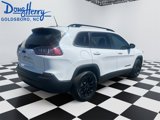 Used 2023 Jeep Cherokee Altitude Lux image 5