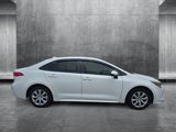 Used 2022 Toyota Corolla LE image 4